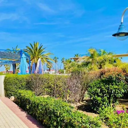 Apto Con Vistas A La Playa De La Patacona * Valenza